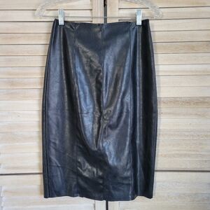 Lulus Black Vegan Faux Leather Pencil Skirt Exposed Zipper Size Small